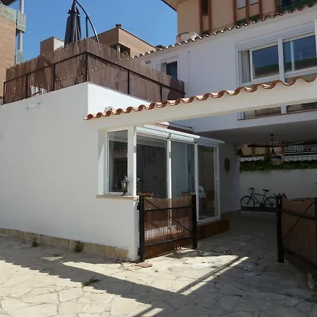 Service - Casa Jordi